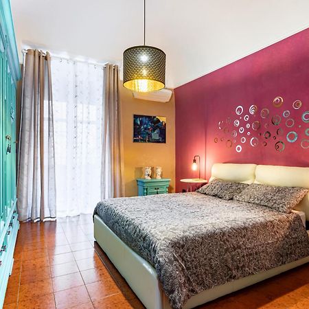 I Colori Di Lalla - 300 M Far From Castello Ursino 카타니아 외부 사진