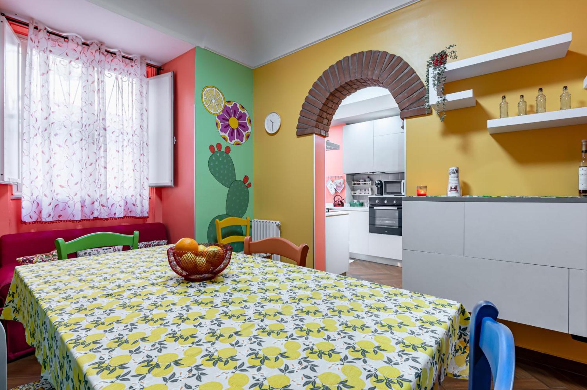 I Colori Di Lalla - 300 M Far From Castello Ursino 카타니아 외부 사진